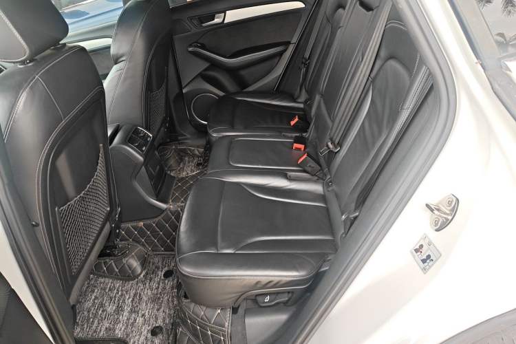 Used Audi Q5 2017 SQ5 3.0 TFSI quattro Left Rear Seat
