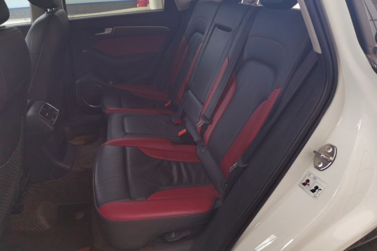 Used Audi Q5 2017 Plus 40 TFSI Comfort Model Left Rear Seat