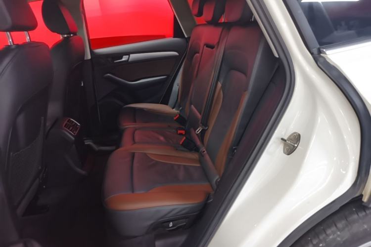 Used Audi Q5 2017 Plus 40 TFSI Technology Model Left Rear Seat