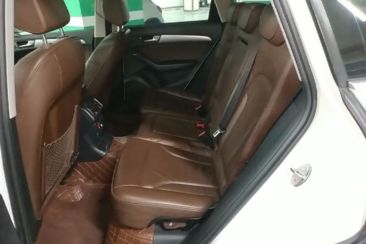 Used Audi Q5 2017 40 TFSI Technology Edition Left Rear Seat