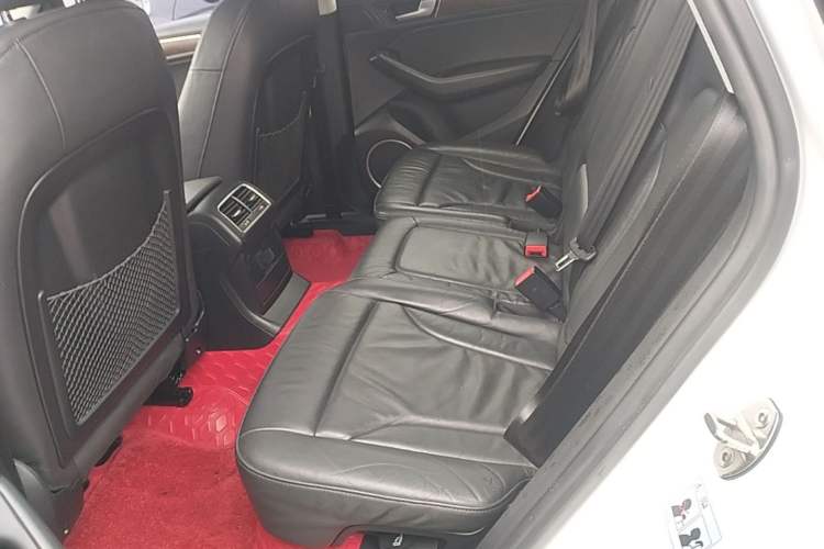 Used Audi Q5 2017 40 TFSI Comfort Model Left Rear Seat