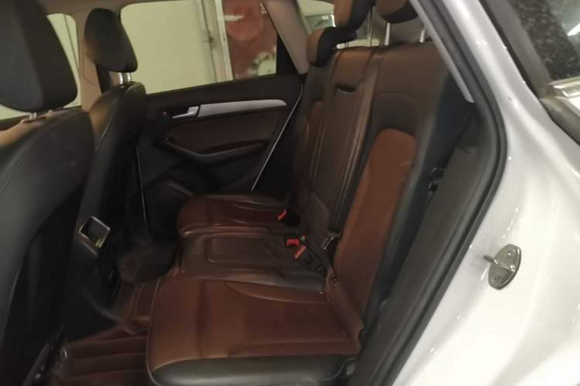 Used Audi Q5 2017 40 TFSI Ambition Edition Left Rear Seat