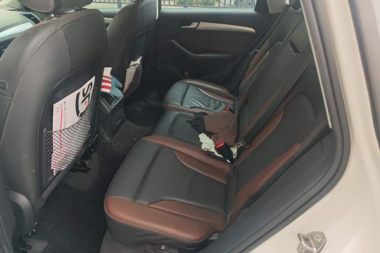 Used Audi Q5 2017 Plus 40 TFSI Technology Model Left Rear Seat