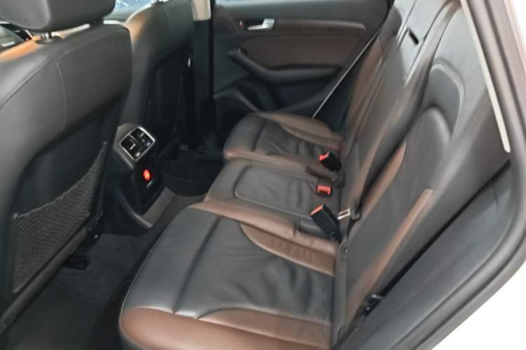 Used Audi Q5 2017 Plus 40 TFSI Technology Model Left Rear Seat