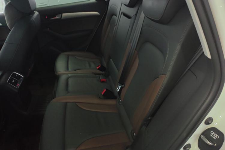Used Audi Q5 2017 Plus 40 TFSI Technology Model Left Rear Seat