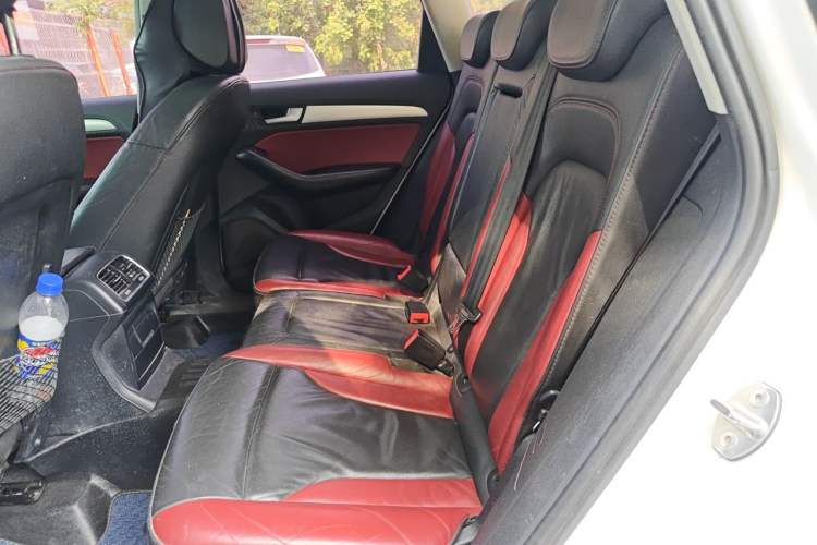 Used Audi Q5 2017 Plus 40 TFSI Technology Model Left Rear Seat