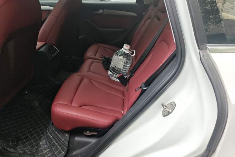 Used Audi Q5 2017 40 TFSI Ambition Edition Left Rear Seat