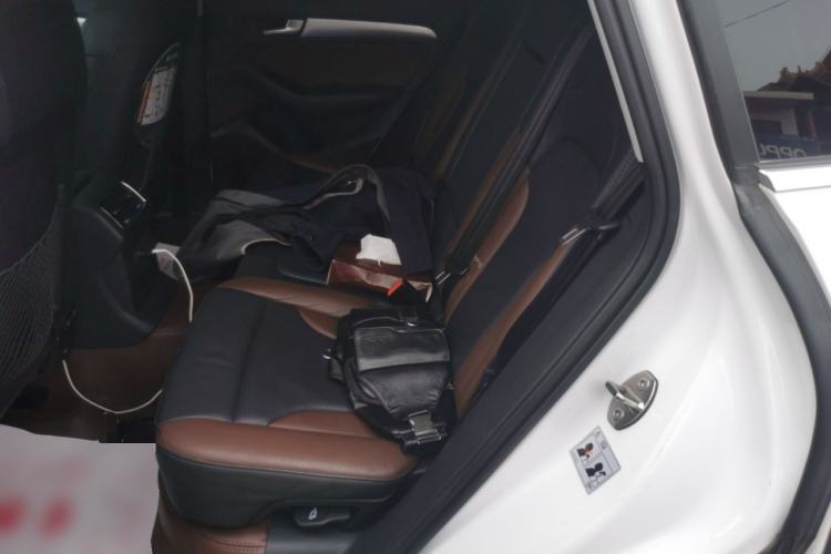 Used Audi Q5 2017 Plus 40 TFSI Technology Model Left Rear Seat