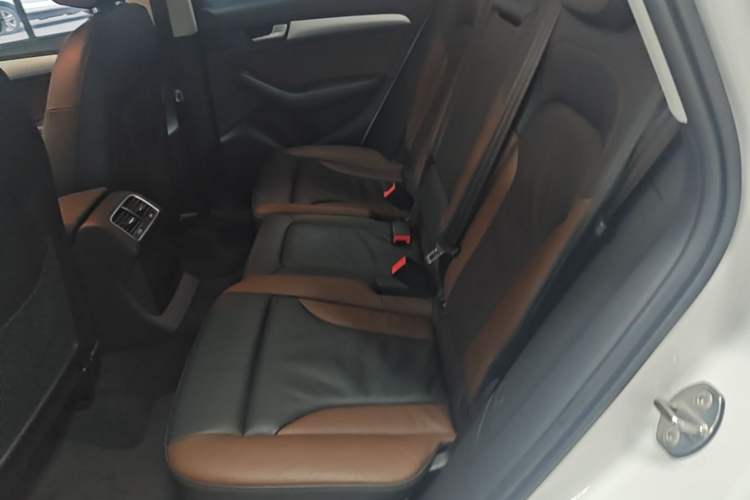 Used Audi Q5 2017 Plus 40 TFSI Technology Model Left Rear Seat