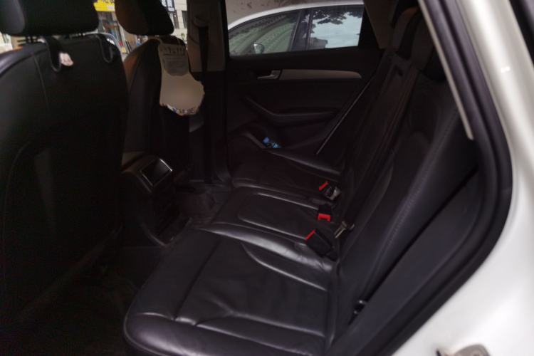 Used Audi Q5 2017 Plus 40 TFSI Ambition Model Left Rear Seat