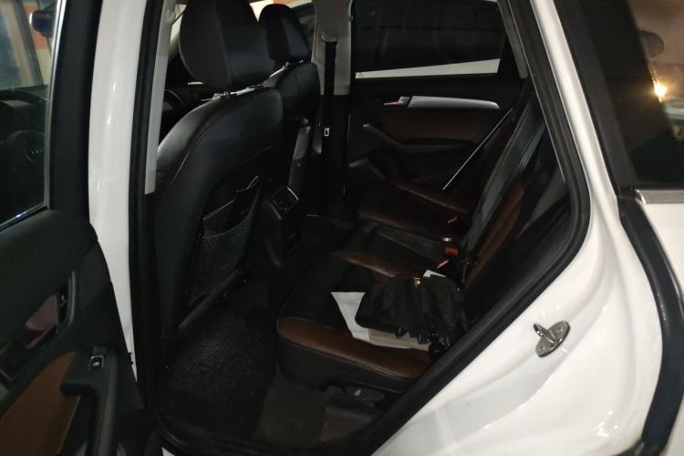 Used Audi Q5 2017 40 TFSI Technology Edition Left Rear Seat
