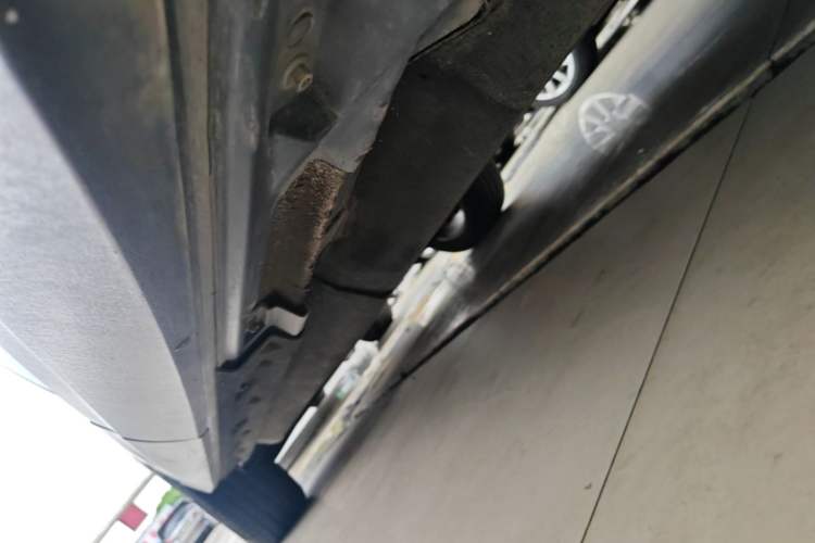 Used Audi Q5 2017 40 TFSI Ambition Edition Left Side Sill