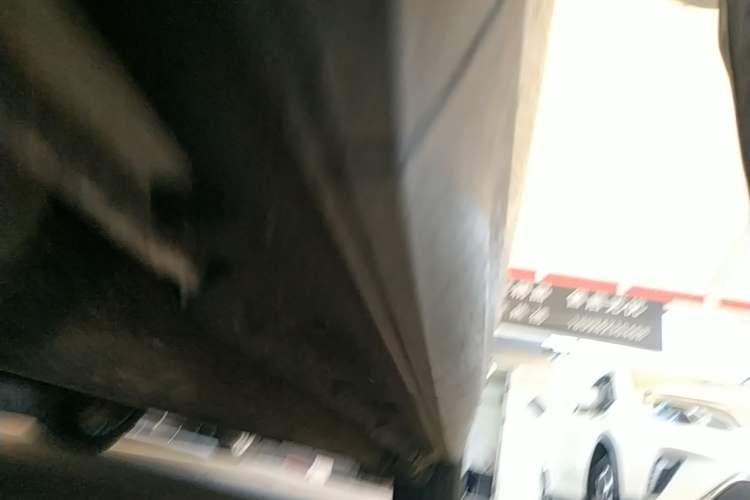 Used Audi Q5 2017 40 TFSI Comfort Model Left Side Sill