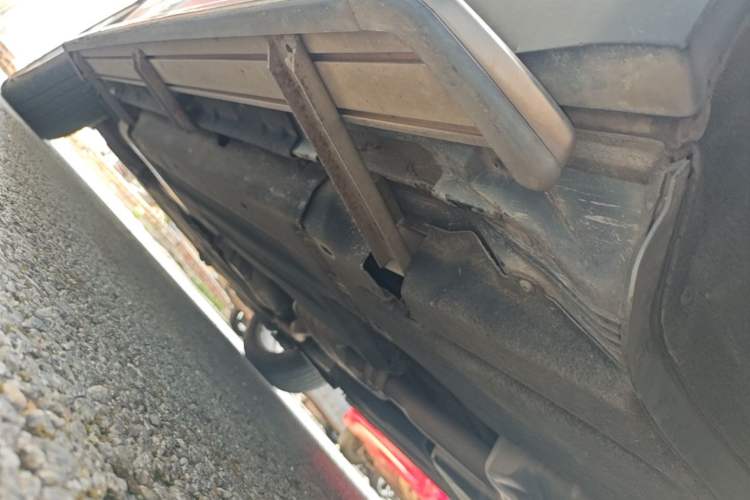 Used Audi Q5 2017 40 TFSI Technology Edition Left Side Sill