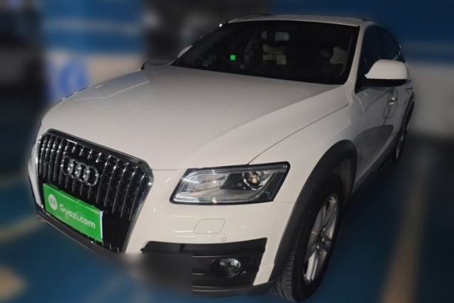 Used Audi Q5 2017 Plus 40 TFSI Technology Model