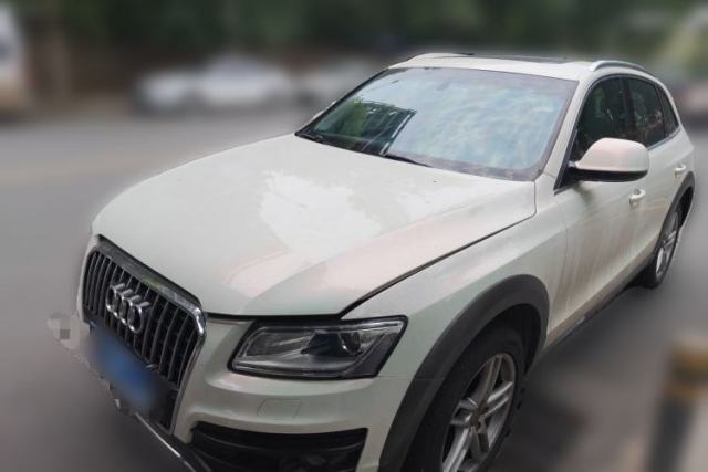 Used Audi Q5 2017 Plus 40 TFSI Technology Model