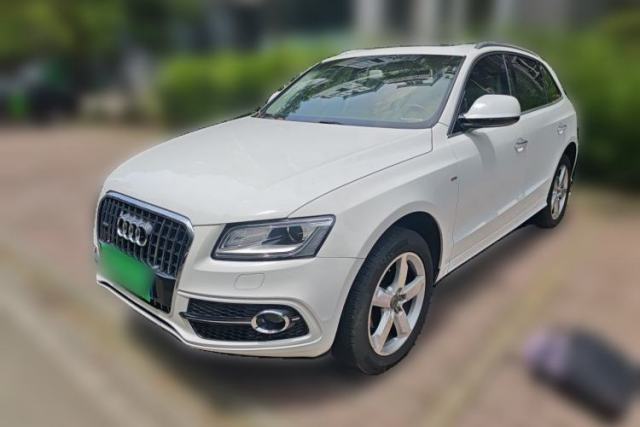 Used Audi Q5 2017 Plus 40 TFSI Ambition Model