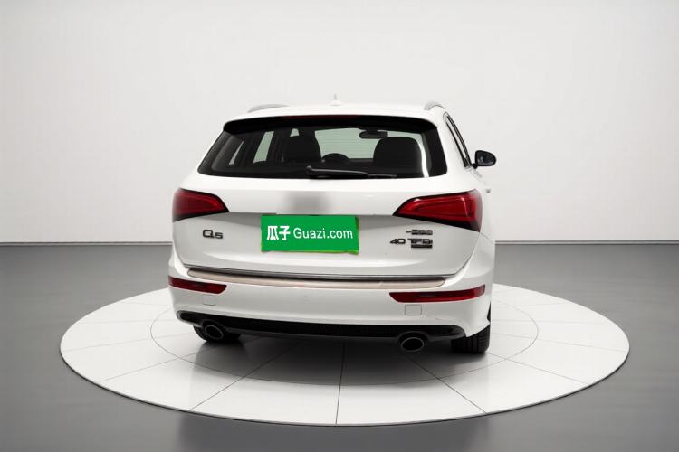 Used Audi Q5 2017 Plus 40 TFSI Ambition Model Rear