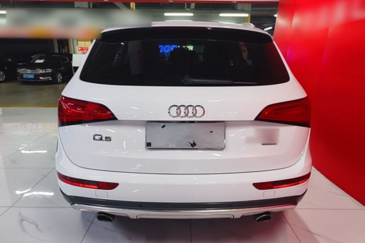 Used Audi Q5 2017 Plus 40 TFSI Technology Model Rear
