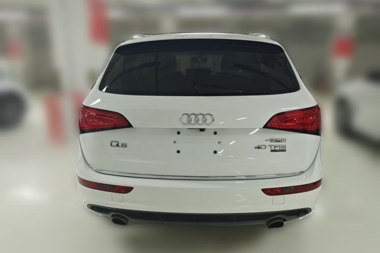 Used Audi Q5 2017 Plus 40 TFSI Ambition Model Rear