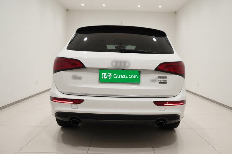 Used Audi Q5 2017 Plus 40 TFSI Ambition Model Rear