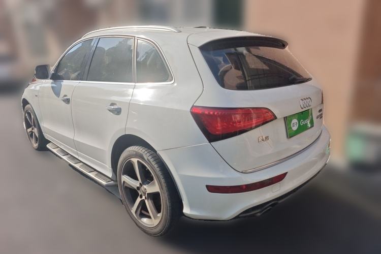 Used Audi Q5 2017 Plus 40 TFSI Ambition Model Rear Left 45 Deg