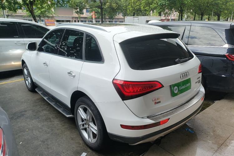 Used Audi Q5 2017 40 TFSI Technology Edition Rear Left 45 Deg