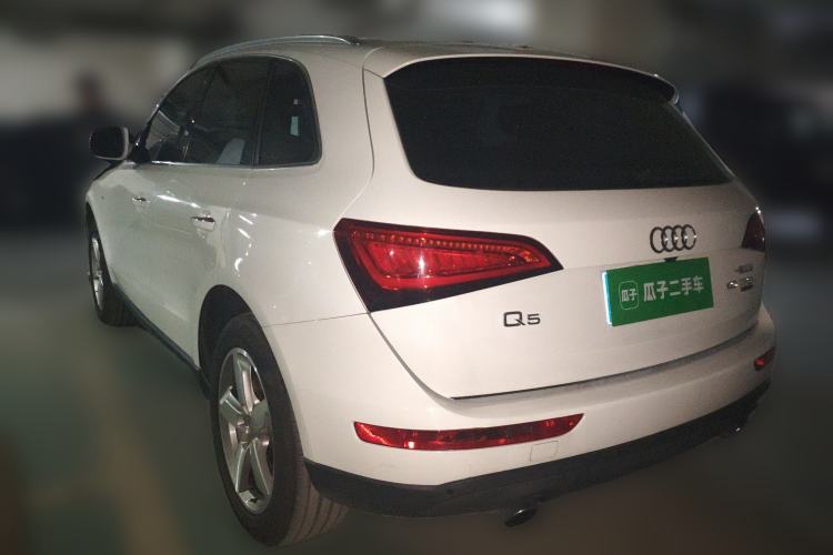 Used Audi Q5 2017 Plus 40 TFSI Ambition Model Rear Left 45 Deg