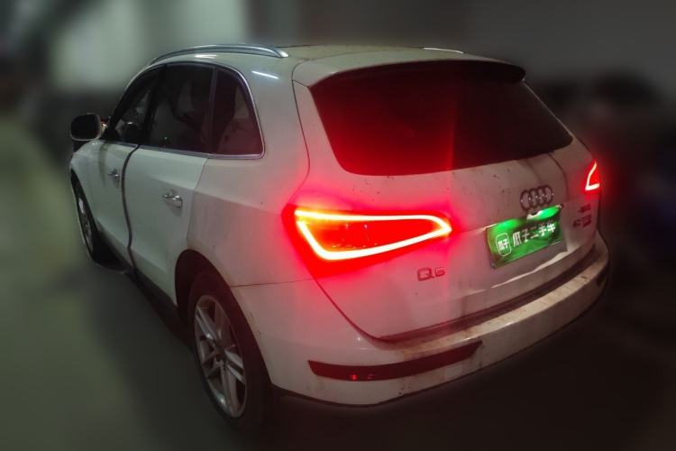 Used Audi Q5 2017 40 TFSI Technology Edition Rear Left 45 Deg