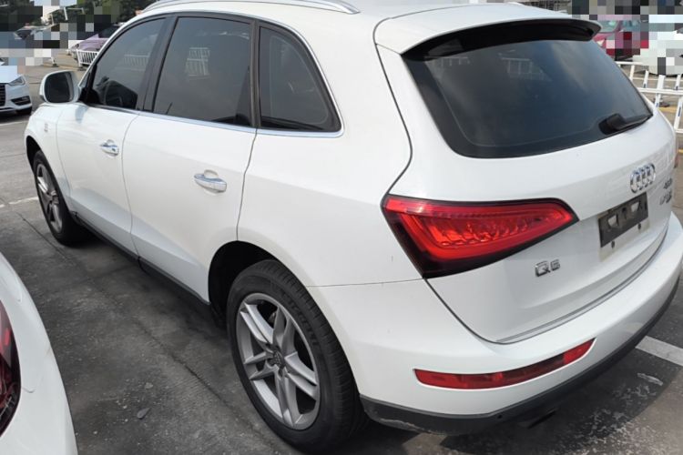 Used Audi Q5 2017 40 TFSI Technology Edition Rear Left 45 Deg