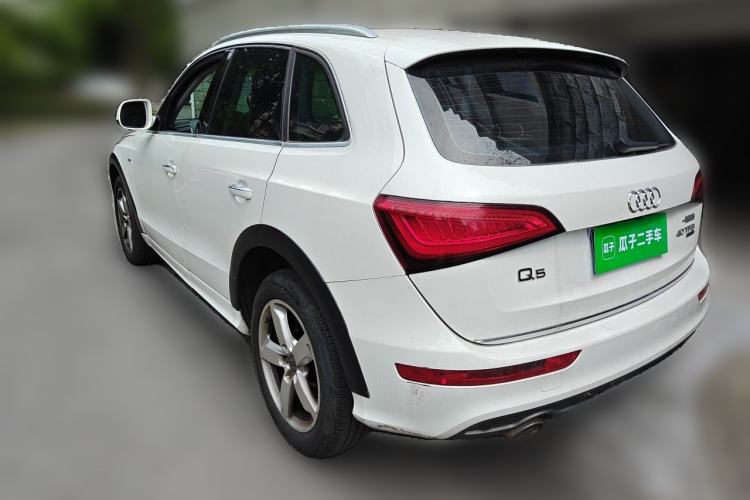 Used Audi Q5 2017 Plus 40 TFSI Ambition Model Rear Left 45 Deg