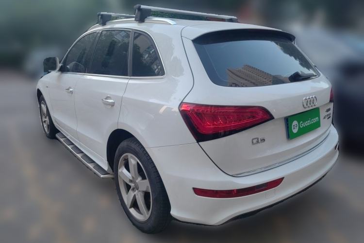 Used Audi Q5 2017 Plus 40 TFSI Ambition Model Rear Left 45 Deg