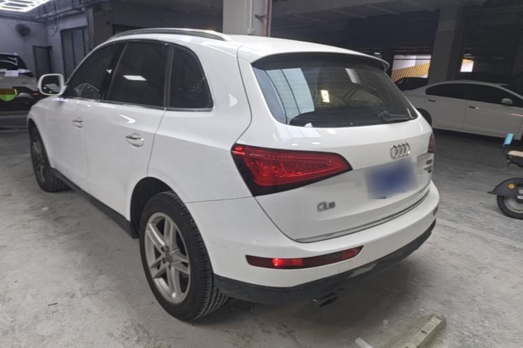 Used Audi Q5 2017 40 TFSI Technology Edition Rear Left 45 Deg