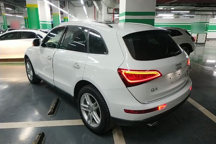 Used Audi Q5 2017 40 TFSI Technology Edition Rear Left 45 Deg