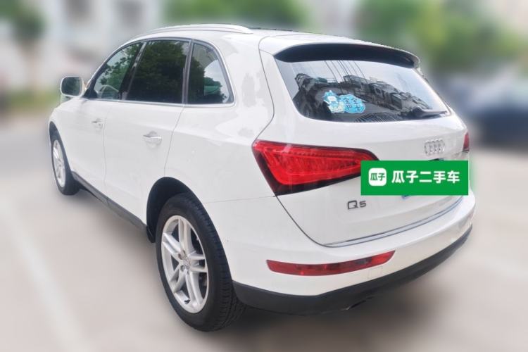 Used Audi Q5 2017 40 TFSI Technology Edition Rear Left 45 Deg