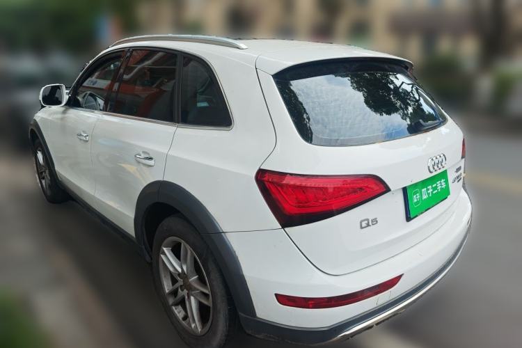 Used Audi Q5 2017 Plus 40 TFSI Technology Model Rear Left 45 Deg
