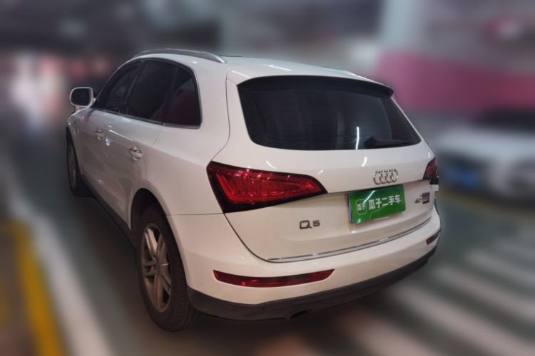 Used Audi Q5 2017 40 TFSI Technology Edition Rear Left 45 Deg