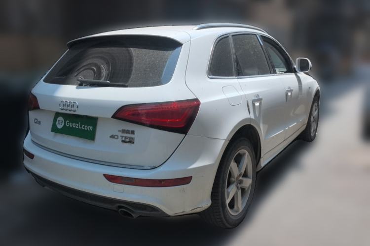Used Audi Q5 2017 Plus 40 TFSI Ambition Model Rear Right 45 Deg