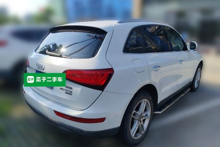 Used Audi Q5 2017 40 TFSI Technology Edition Rear Right 45 Deg