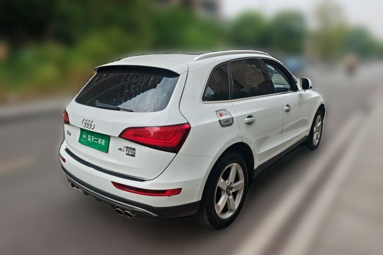 Used Audi Q5 2017 40 TFSI Ambition Edition Rear Right 45 Deg