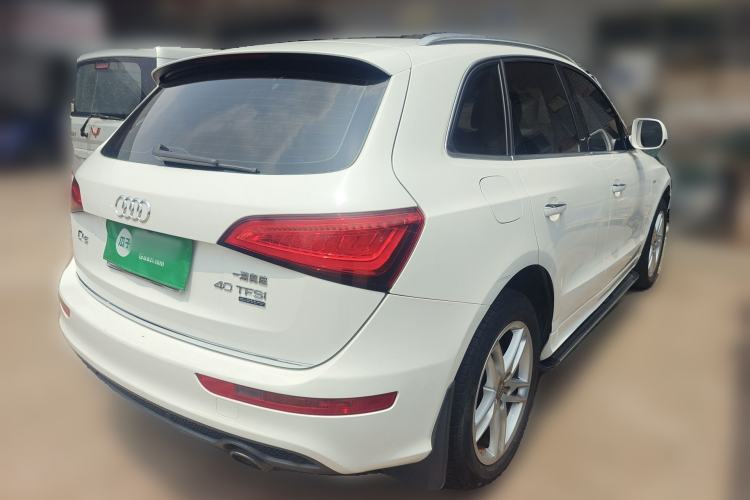 Used Audi Q5 2017 Plus 40 TFSI Ambition Model Rear Right 45 Deg