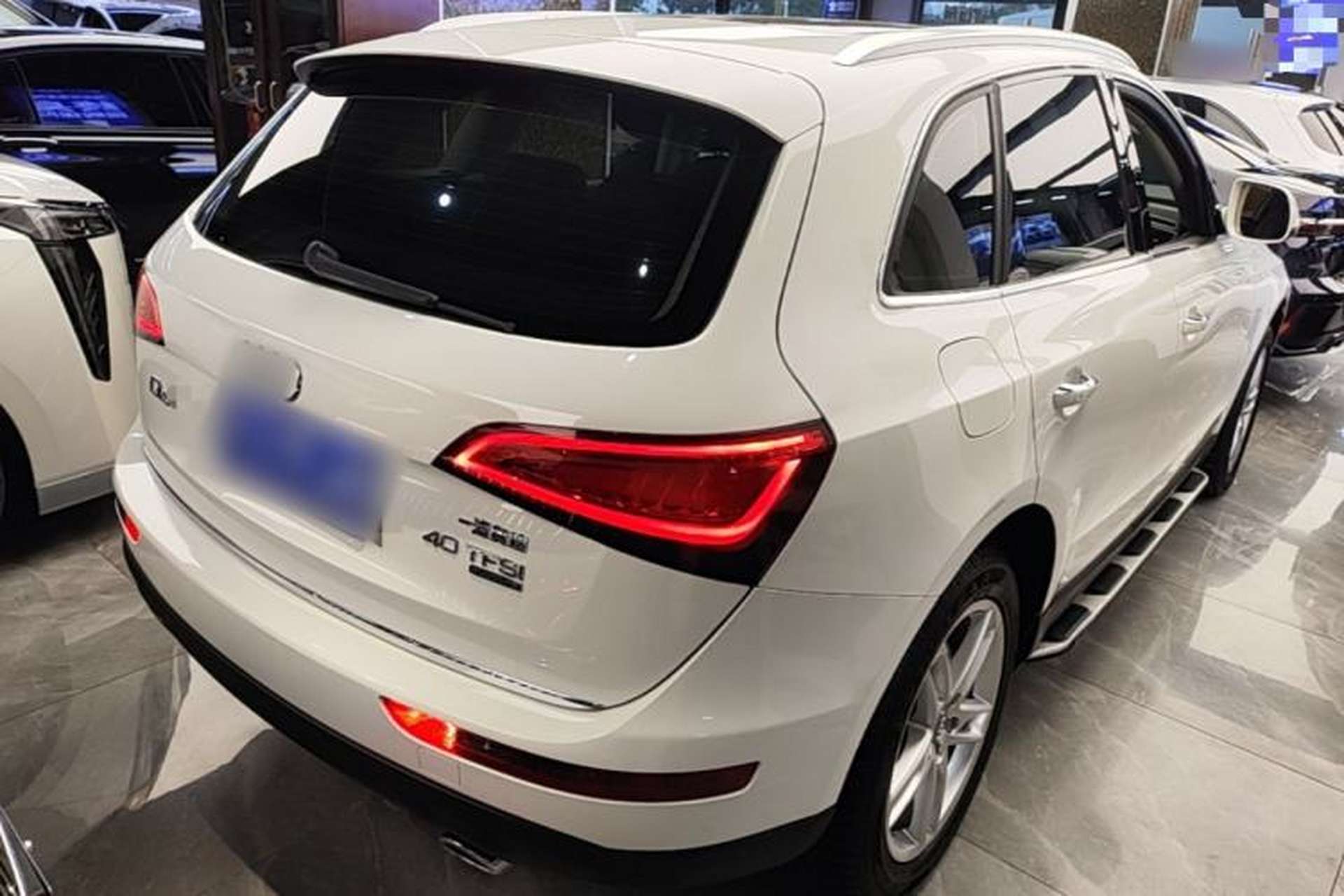 Used Audi Q5 2017 40 TFSI Technology Edition Rear Right 45 Deg