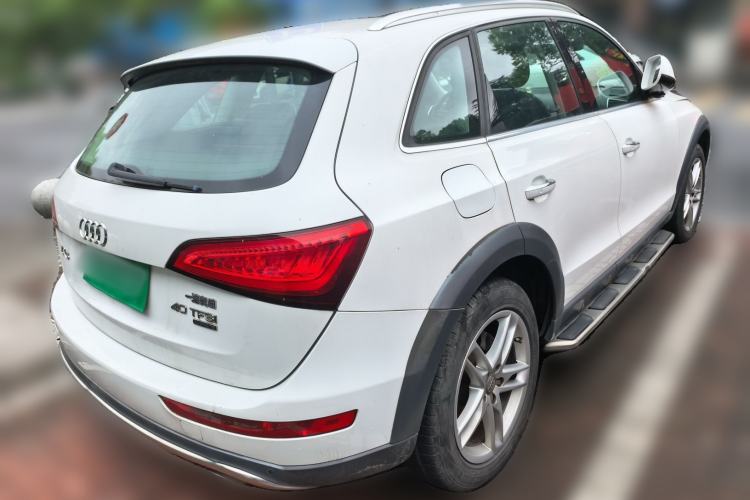 Used Audi Q5 2017 Plus 40 TFSI Technology Model Rear Right 45 Deg