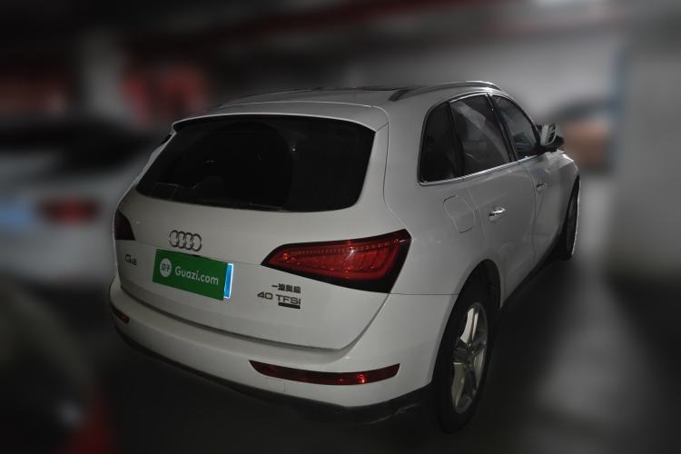 Used Audi Q5 2017 40 TFSI Technology Edition Rear Right 45 Deg