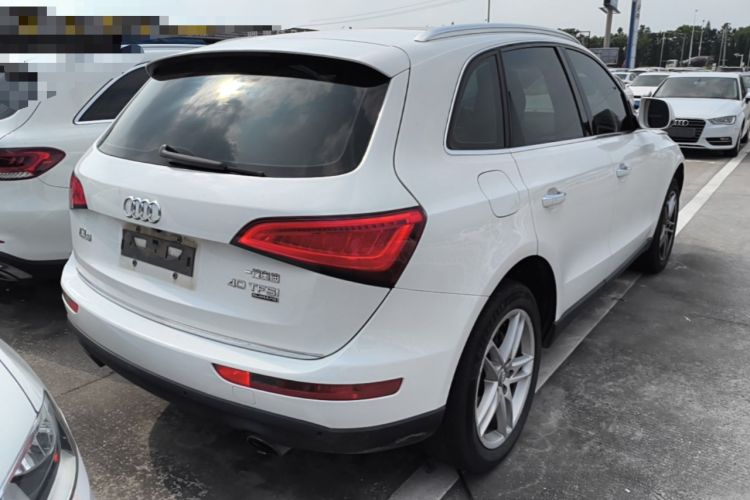 Used Audi Q5 2017 40 TFSI Technology Edition Rear Right 45 Deg