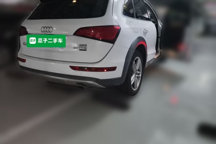 Used Audi Q5 2017 Plus 40 TFSI Technology Model Rear Right 45 Deg