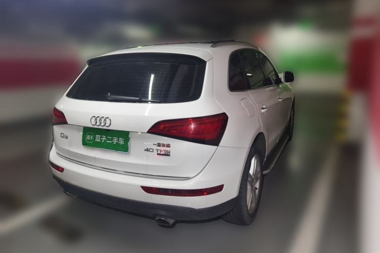 Used Audi Q5 2017 40 TFSI Technology Edition Rear Right 45 Deg