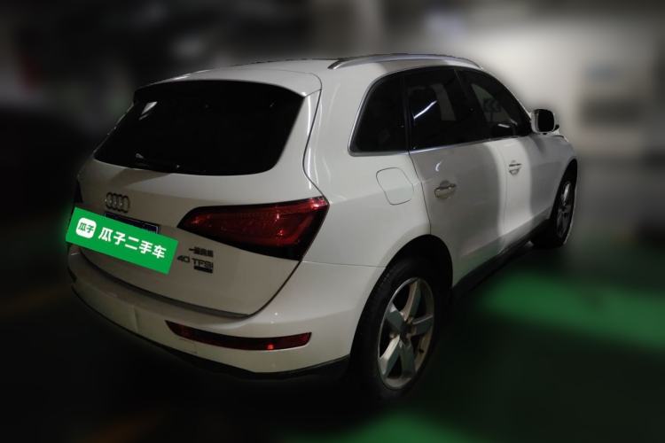 Used Audi Q5 2017 40 TFSI Ambition Edition Rear Right 45 Deg