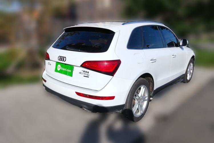 Used Audi Q5 2017 40 TFSI Technology Edition Rear Right 45 Deg