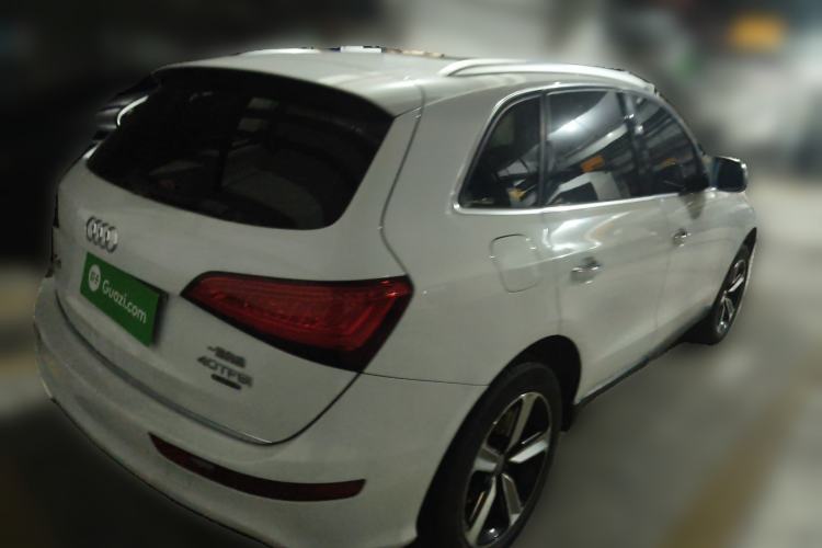 Used Audi Q5 2017 40 TFSI Ambition Edition Rear Right 45 Deg